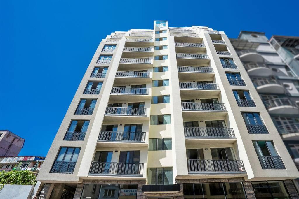 'Mint Fresh' Summer Studio In Batumi City Center Apartment Exterior photo