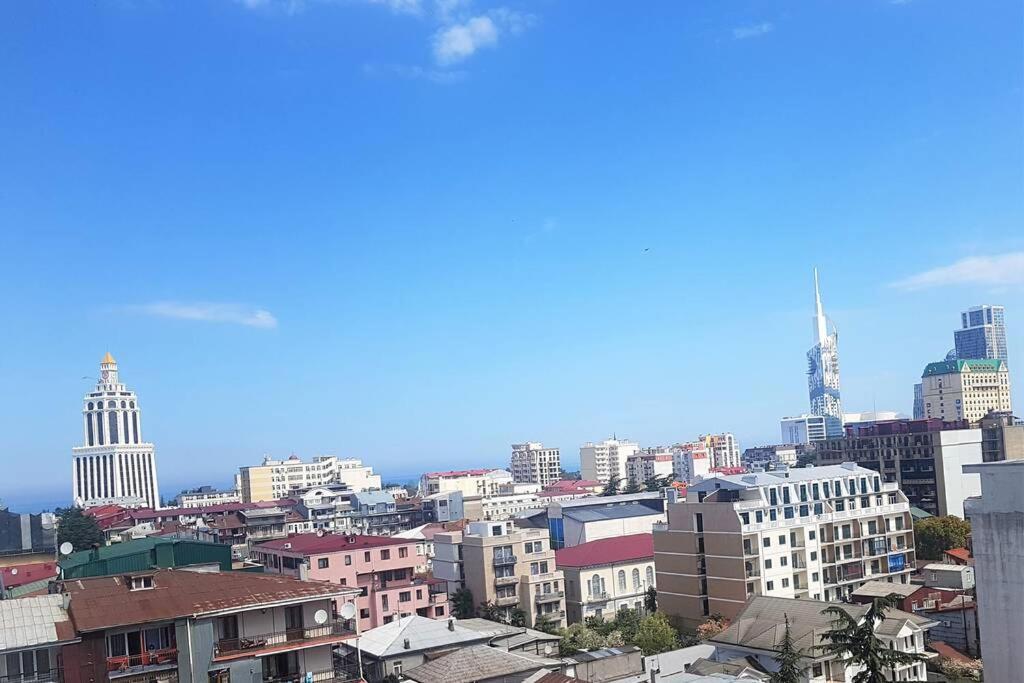 'Mint Fresh' Summer Studio In Batumi City Center Apartment Exterior photo
